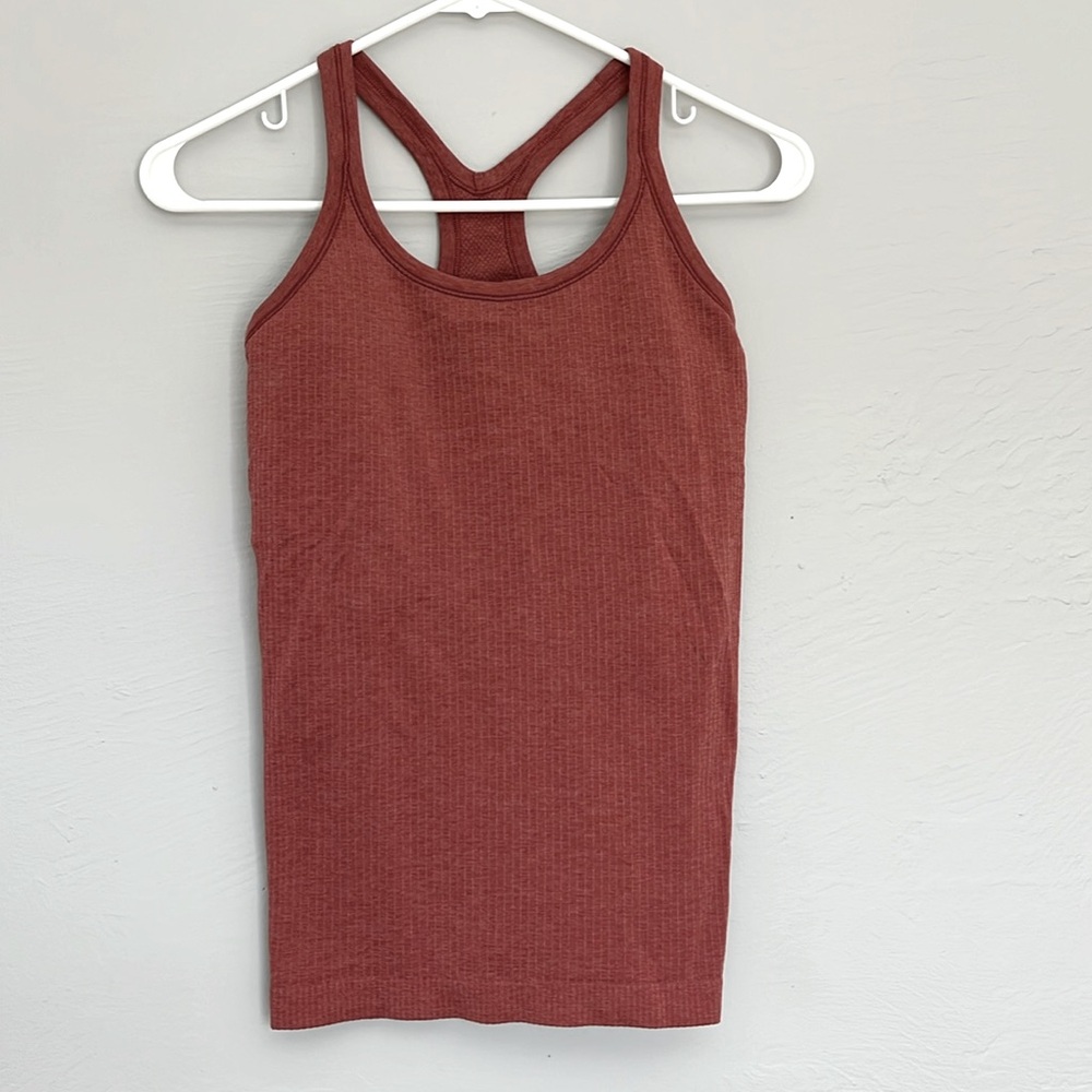 Lululemon pink ribbed racer back